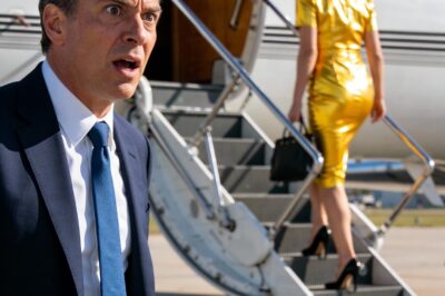 Her husband clapped as she signed the divorce… until he froze when she walked onto the billionaire’s jet…