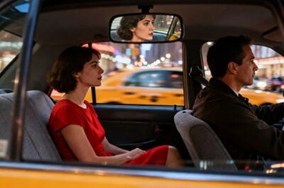 New York City Police Captain Sarah Johnson was heading home in a taxi.